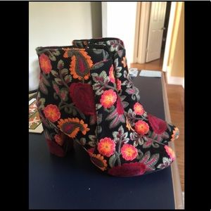 Mia Floral Embroidered Booties